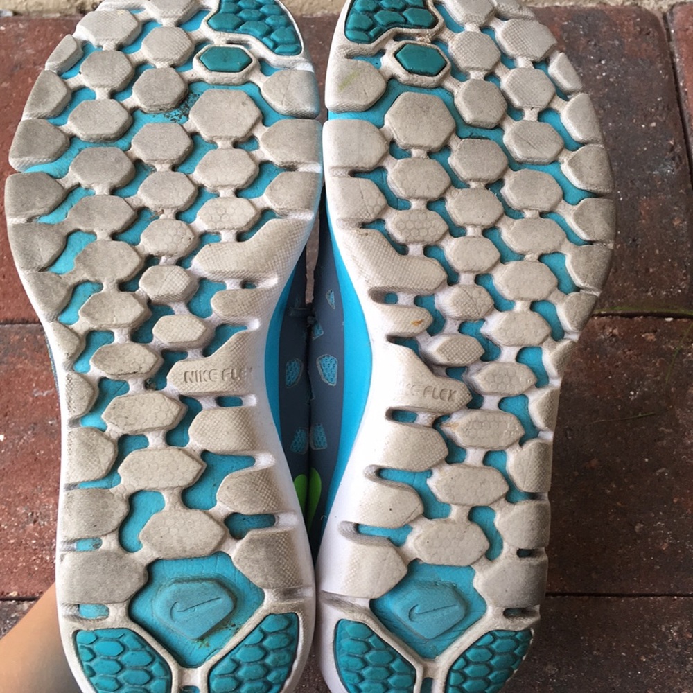 NIKE 2015 FLEX RUN - Picture 7 of 7